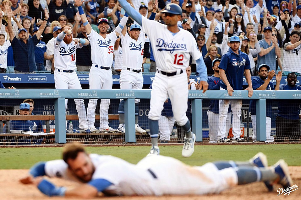 Alex Verdugo salva a los Dodgers con gran atrapada para el último out