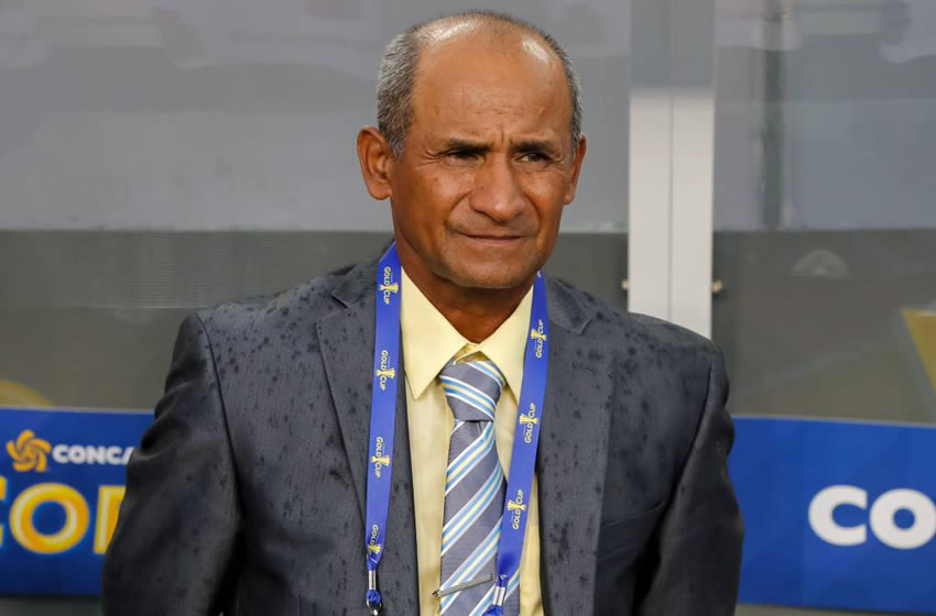 El DT aseguró que los expulsados no volverán a la Selección mientras él siga al frente.