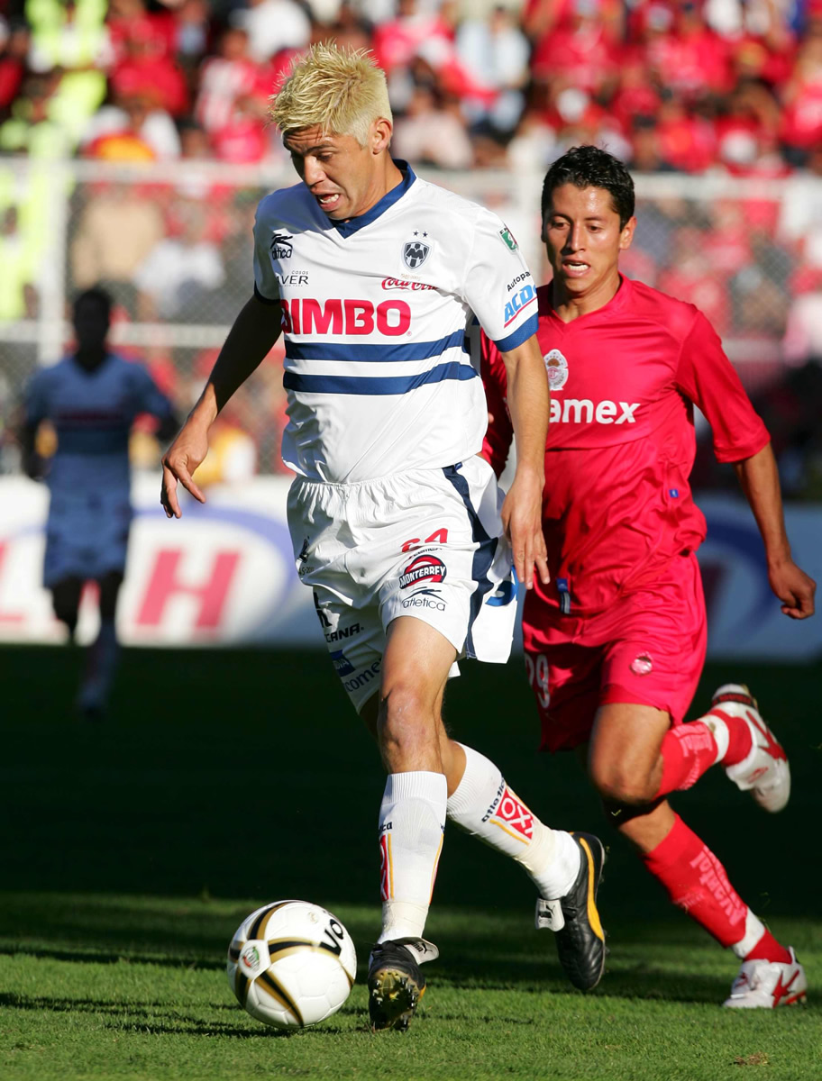 El delantero mexicano jugó con los Rayados de Monterrey de 2004 a 2005. (foto: Mexsport)