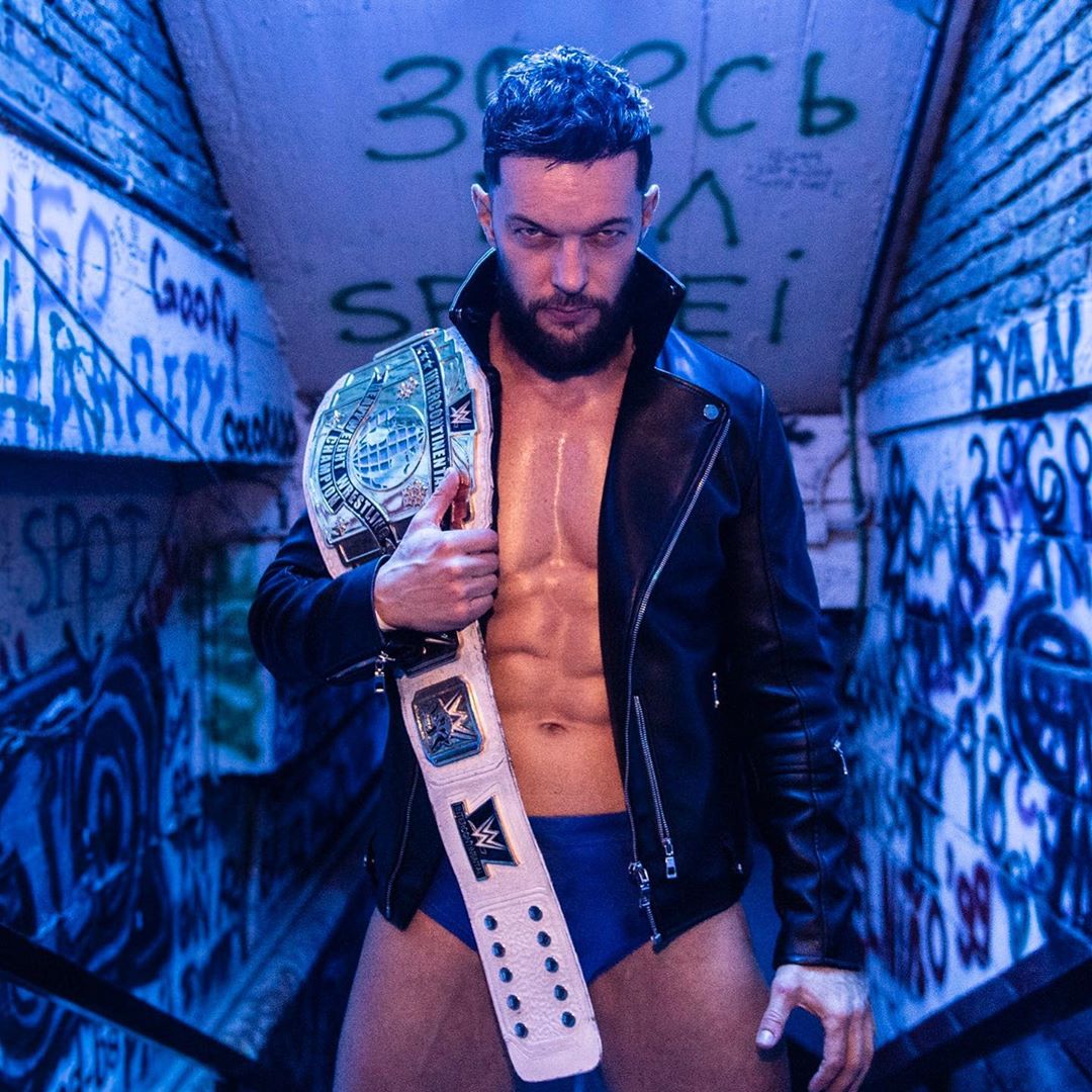 El espectacular Finn Bálor.