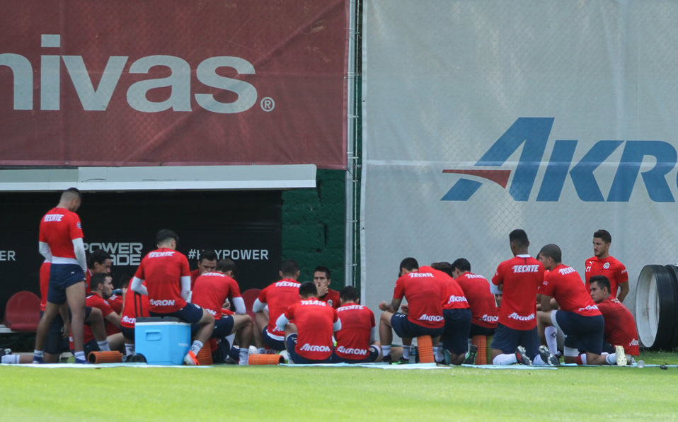 Oribe no fue la única ausencia del equipo en el entrenamiento de este miércoles. (Foto: Imago7)