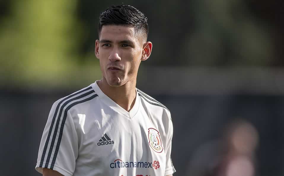 Durante el entrenamiento de este día en la Copa Oro 2019. (Imago 7)
