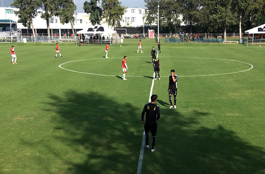 El partido entre Chivas y Leones Negros se jugó en Verde Valle. Foto: @LeonesNegrosCF