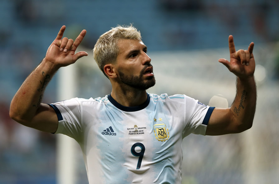 Sergio Agüero llegó a 40 tantos con la Albiceleste. (Foto: AFP)