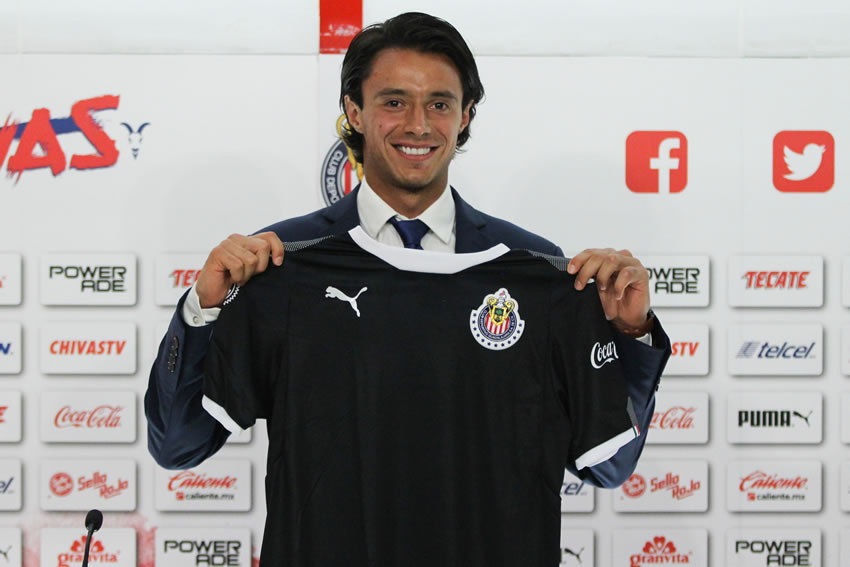 El portero Toño Rodríguez vivirá su tercera etapa con Chivas.