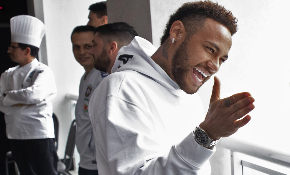 Neymar quiere recuperar en Barcelona la sonrisa que perdió en París. (Foto: AFP)