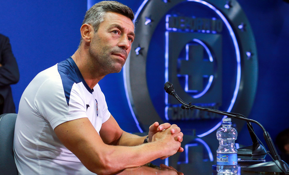 Pedro Caixinha.