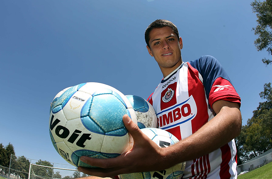 Chicharito salió en 2010 del Rebaño. (Foto: Mexsport)