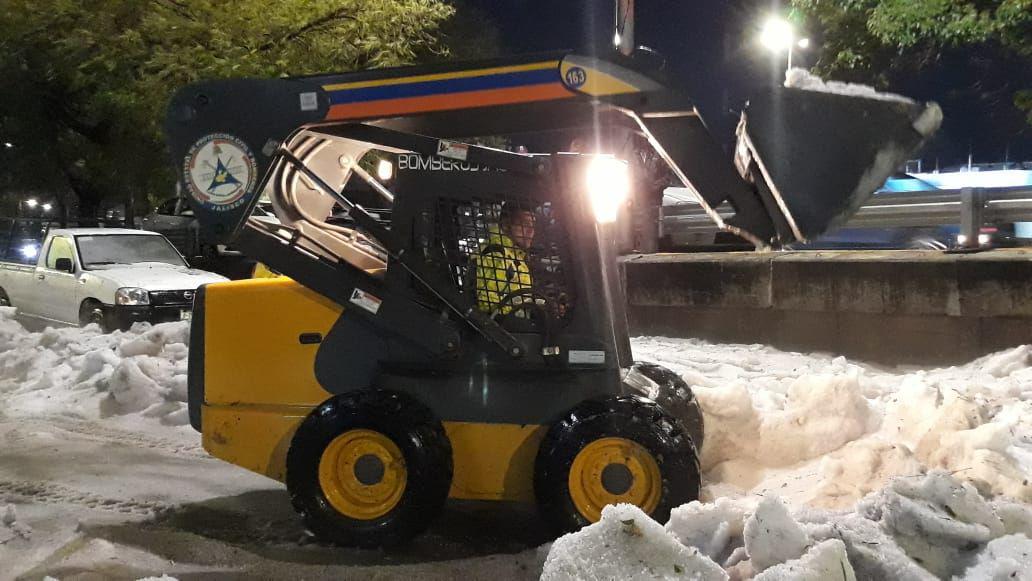 Imágenes de la granizada registrada en Guadalajara. (Foto: Twitter)