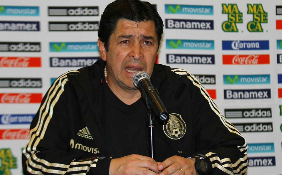 Luis Fernando Tena ha estado en 3 momentos diferentes como alternativo del Tri: en 1991, 2013 (con Eliminatoria Mundialista) y Copa América 2011.