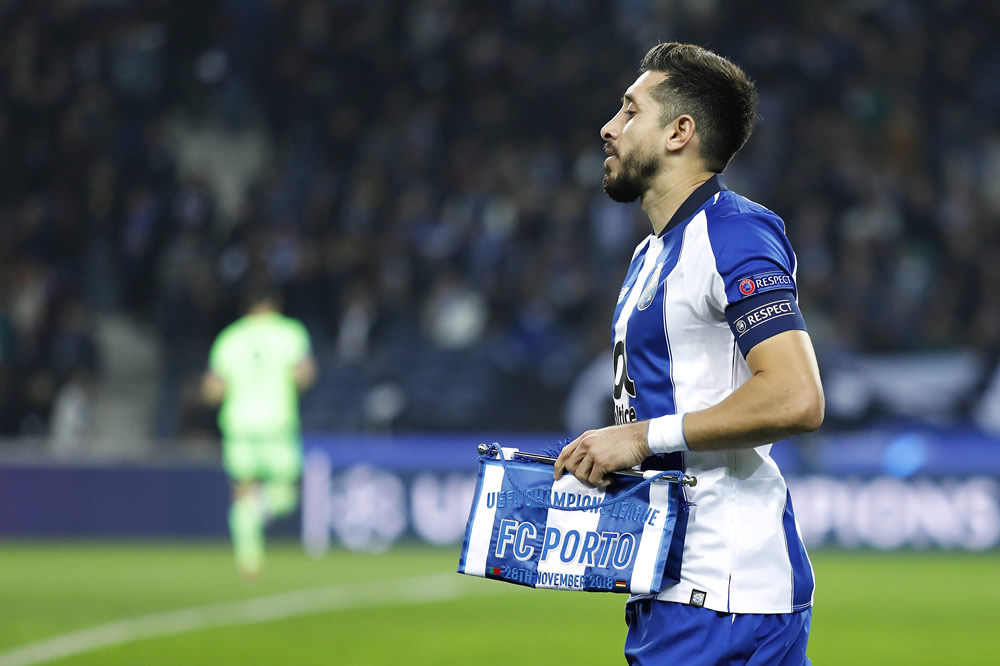 En 2015 fue elegido como el jugador del año del F.C. Porto. (Mexsports)