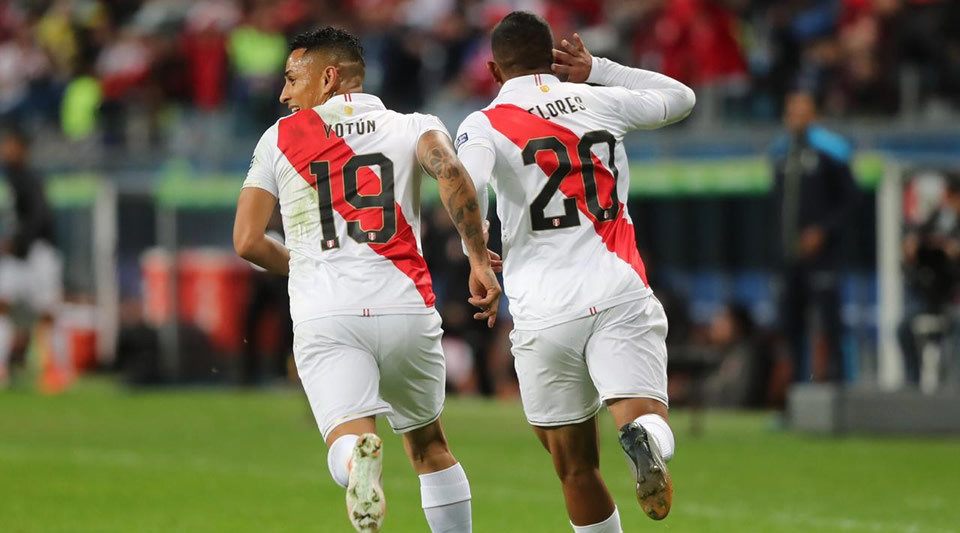 (SelecciónPerú)