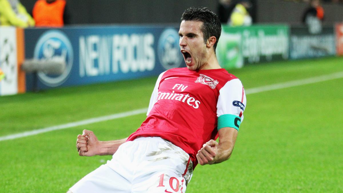 Se hizo crack en Arsenal y Manchester United, hasta que volver a casa se hizo prioridad en 2018 y se retiró en 2019.