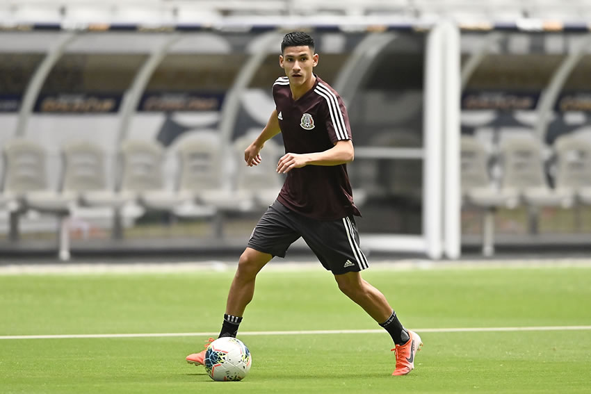 Antuna estará en el ataque junto con Pizarro y Jiménez. (Imago7)