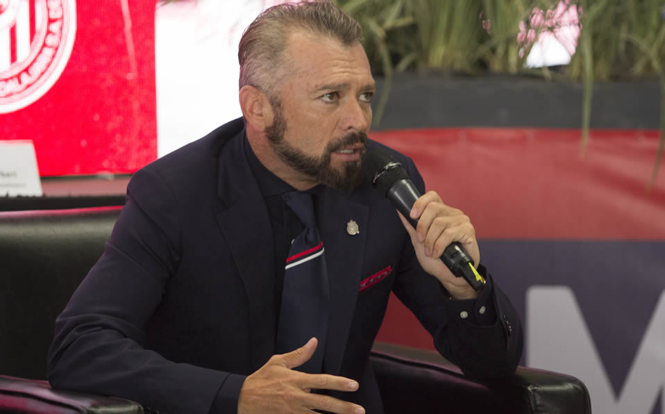 Higuera respondió con burla al comentario de un aficionado de América.