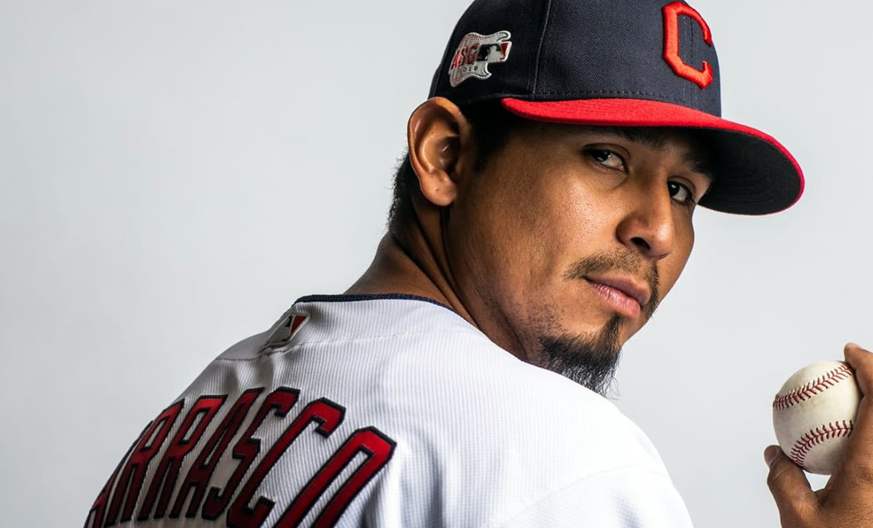 El lanzador venezolano ha jugado con los Indians las últimas diez tempordas.