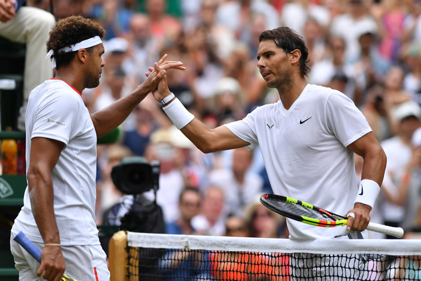 Nadal sentenció la segunda manga con un juego en blanco para el francés. (AFP)