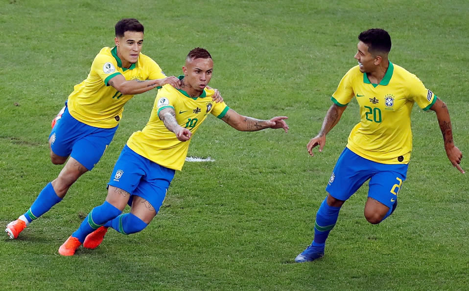Everton abrió el marcador a los 15 minutos. (Foto: EFE)