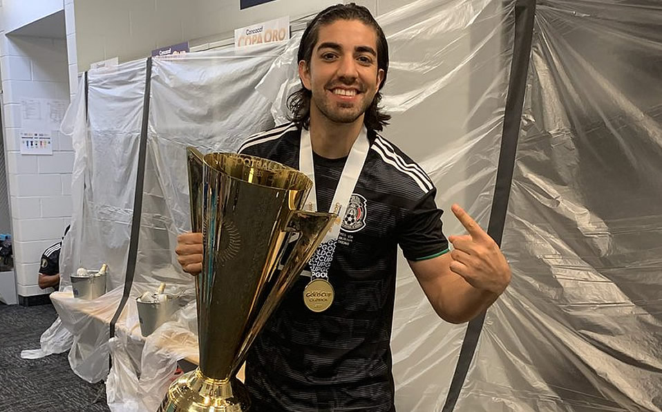 El jugador de Rayados no se presiona respecto a llegar a un club europeo. (especial)