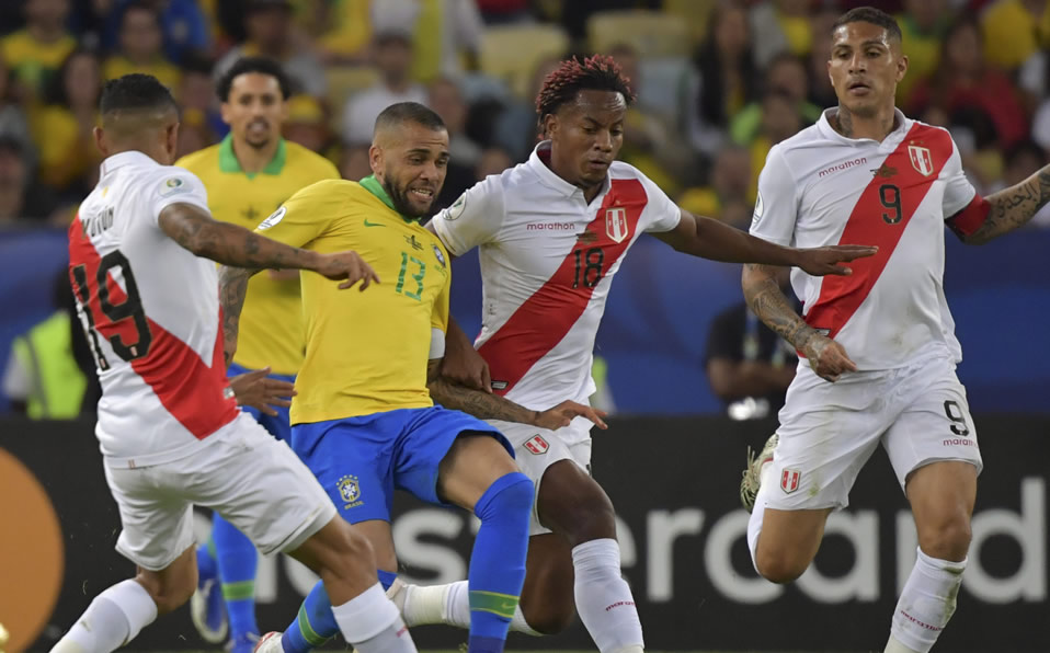 Después de Perú, Ecuador también tuvo una gran influencia del futbol mexicano en su convocatoria. (AFP)