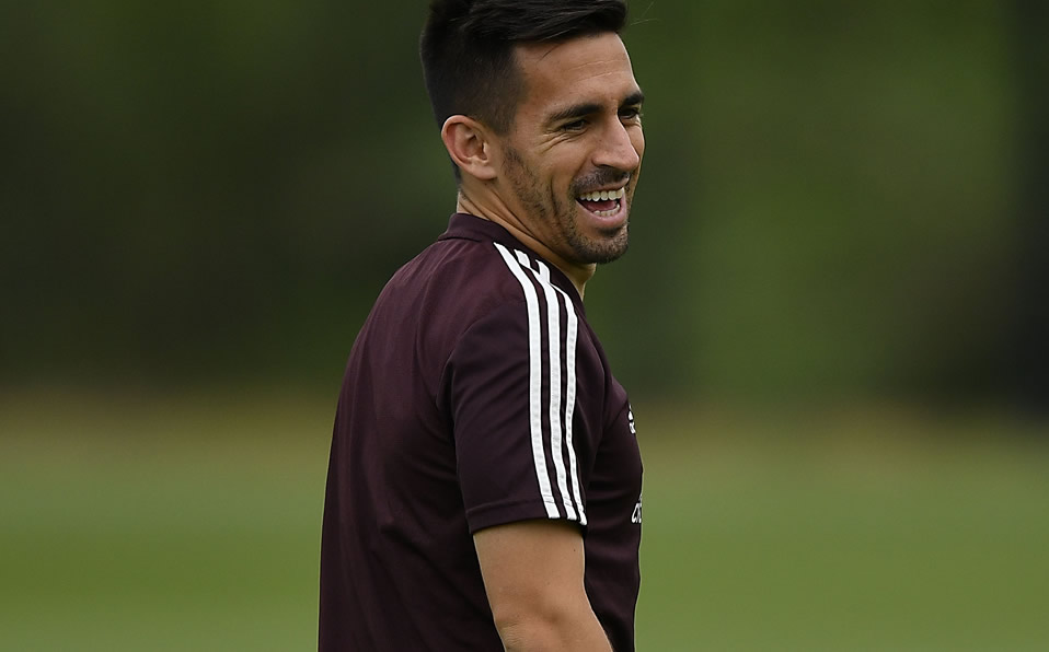 Fernando Navarro: 1 partido jugado, sumó 90 minutos; 1 gol.