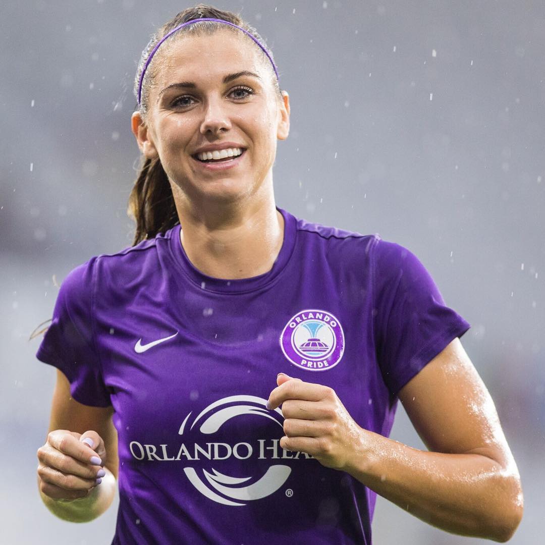 Alex Morgan, la diosa del futbol y la belleza en El Lado Bello de Instagram