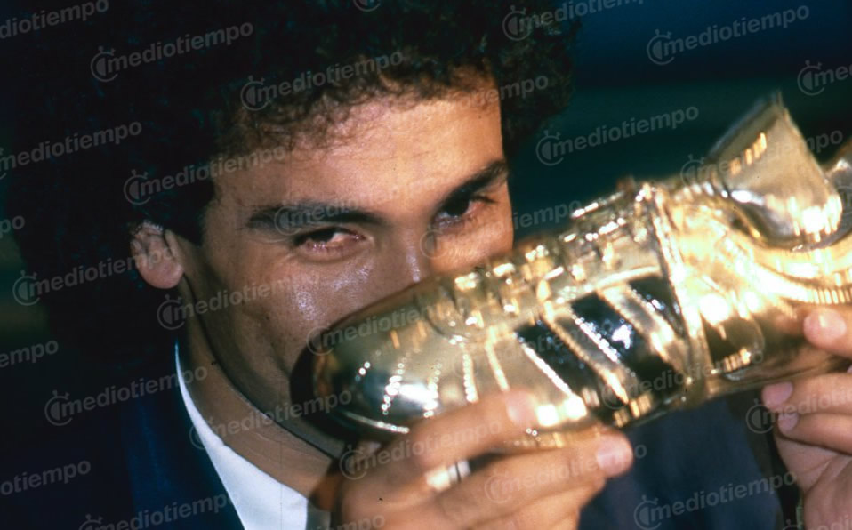 La Bota de Oro que logró en 1989-90 como máximo goleador del futbol europeo.