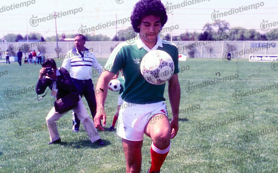 Hugo jugó tres Mundiales con el Tri: 1978, 1986 y 1994.