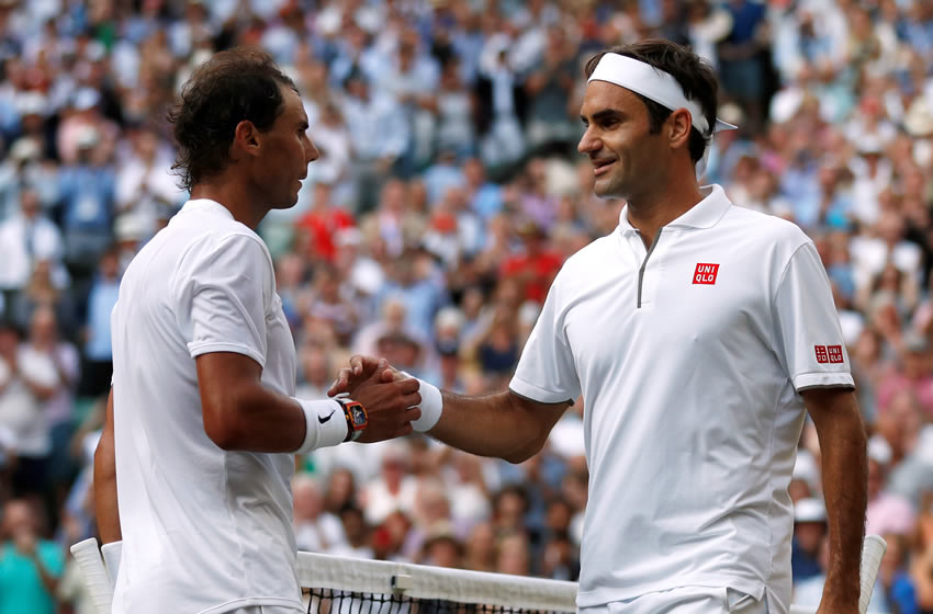 En duelo de titanes, Federer derrotó a Nadal en la Semifinal de Wimbledon. Foto: Reuters