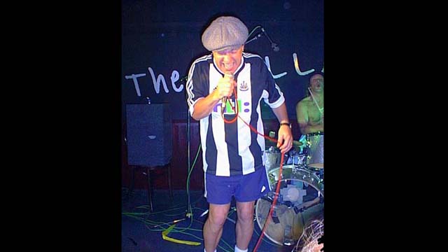 Brian Johnson, cantante de AC/DC, apasionado del Newcastle.