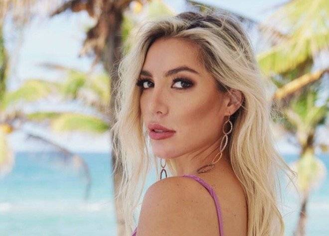 Frida Sofía, hija de Alejandra Guzmán.