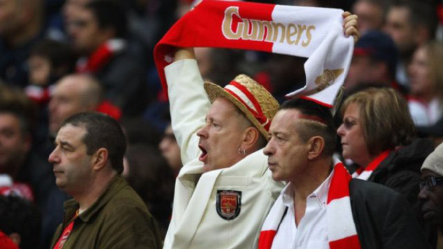 Johnny Rotten, voz de los Sex Pistols, ama al Arsenal.
