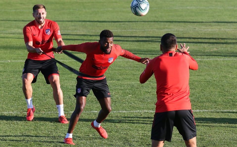 Héctor Herrera hace su primer golazo con el Atlético de Madrid. (Foto: Atleti)