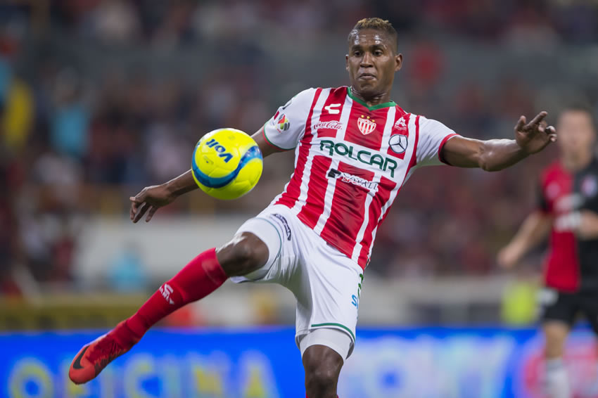 Brayan Beckeles: Fue anunciado como baja del Necaxa. Después de ser un pilar en la defensa, el hondureño no entró en planes de Guillermo Vázquez.