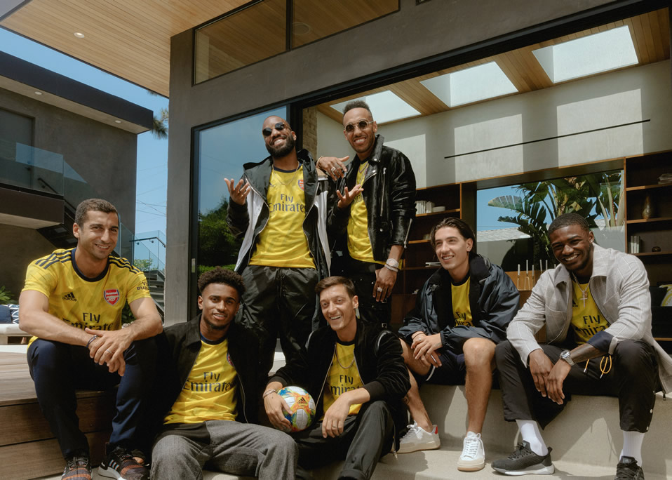 Con mucho porte lucen los jugadores de los Gunners.