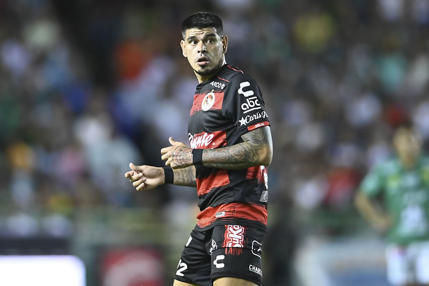 Gustavo Bou: Luego de una serie de rumores que lo ubicaban en equipos como Cruz Azul, Bou fichó por el New England Revolution de la MLS.
