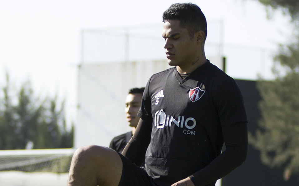 Lo más complicado fue establecer el salario del jugador. (Imago 7)