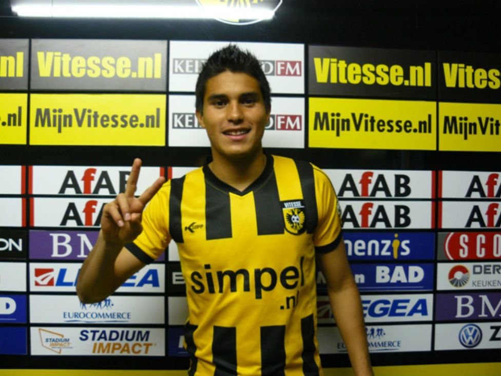 Ulises Dávila militó en el Vitesse de 2011 a 2012.