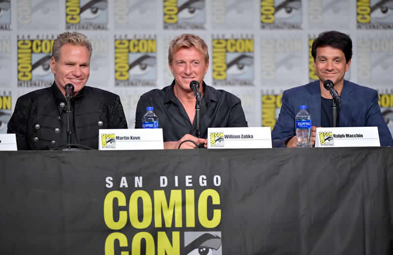 Martin Kove, William Zabka y Ralph Macchio durante el panel de Cobra Kai.