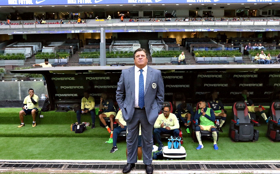 Miguel Herrera niega salida de Roger Martínez de América. (Foto: Imago7)