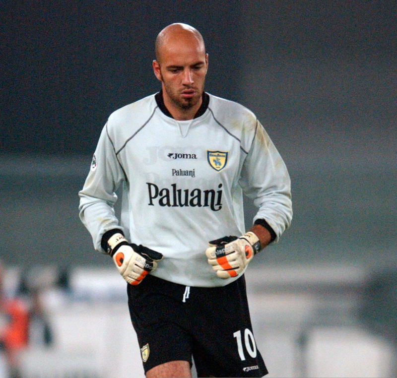 Cristiano Lupatelli. Ya retirado, el arquero italiano portó el 10 en equipos como la Fiorentina de la Serie A. (Foto: Especial)
