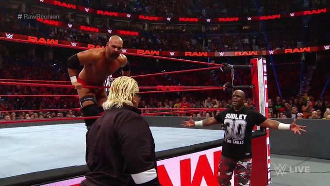 D-Von estuvo del lado de The Revival. (Foto: WWE)