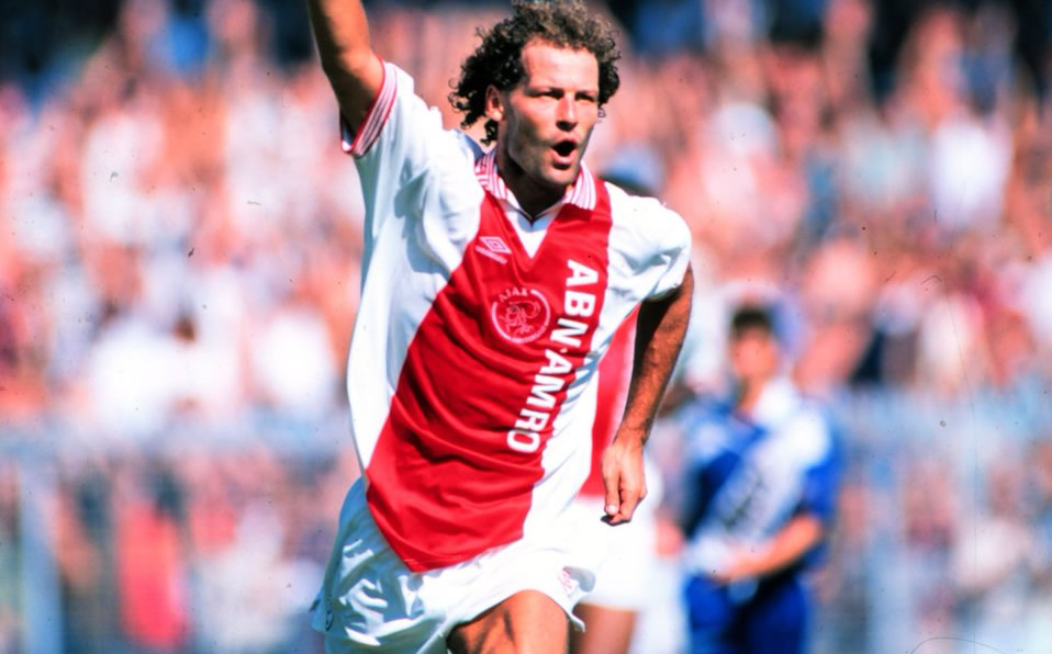 Danny Blind estuvo desde 1986 hasta 1999 con el AFC Ajax, una figura mítica del equipo.