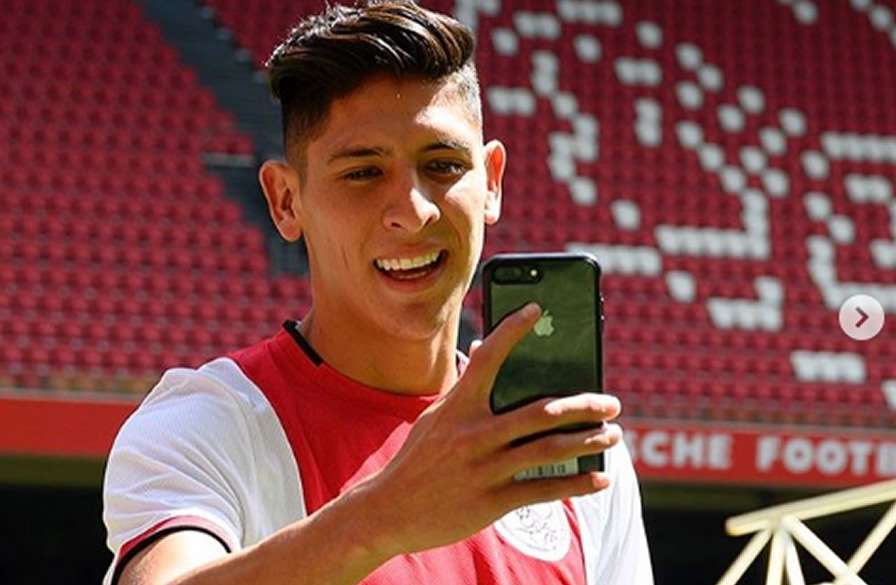 Edson pisó la cancha del estadio Johan Cruyff. (Foto: afcajax)