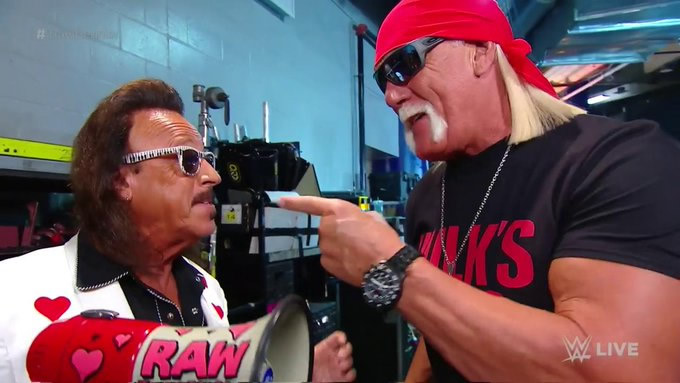 Jimmy Hart y Hulk Hogan también estuvieron presentes en el evento.