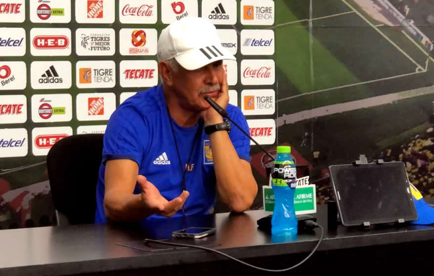 Tuca Ferretti siempre ha estado contra la regla. (Foto: MT)