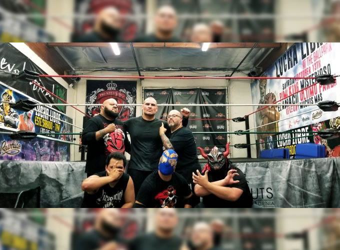 Caín tendrá su primera lucha en México.