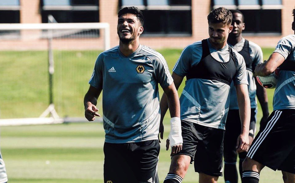 Raúl Jiménez (@Raul_Jimenez9)