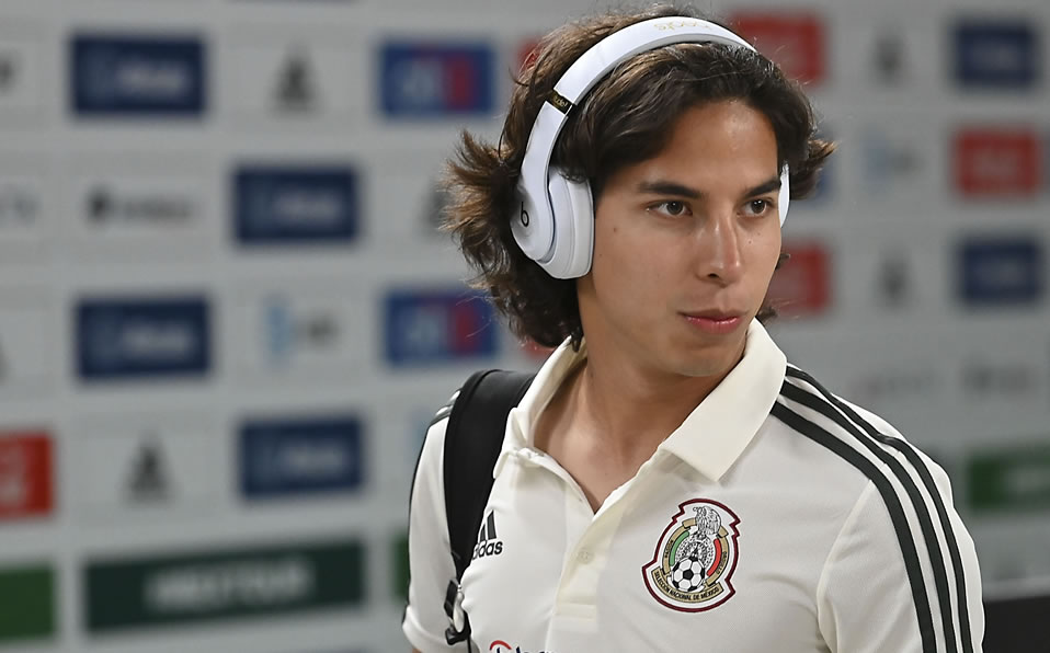 El joven jugador trabajará en su club para ser llamado al Tri. (Imago 7)