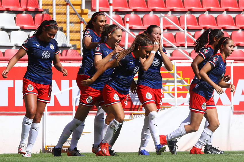Nuevamente Chivas demostró que le sienta el recinto de las Centellas. (Imago7)